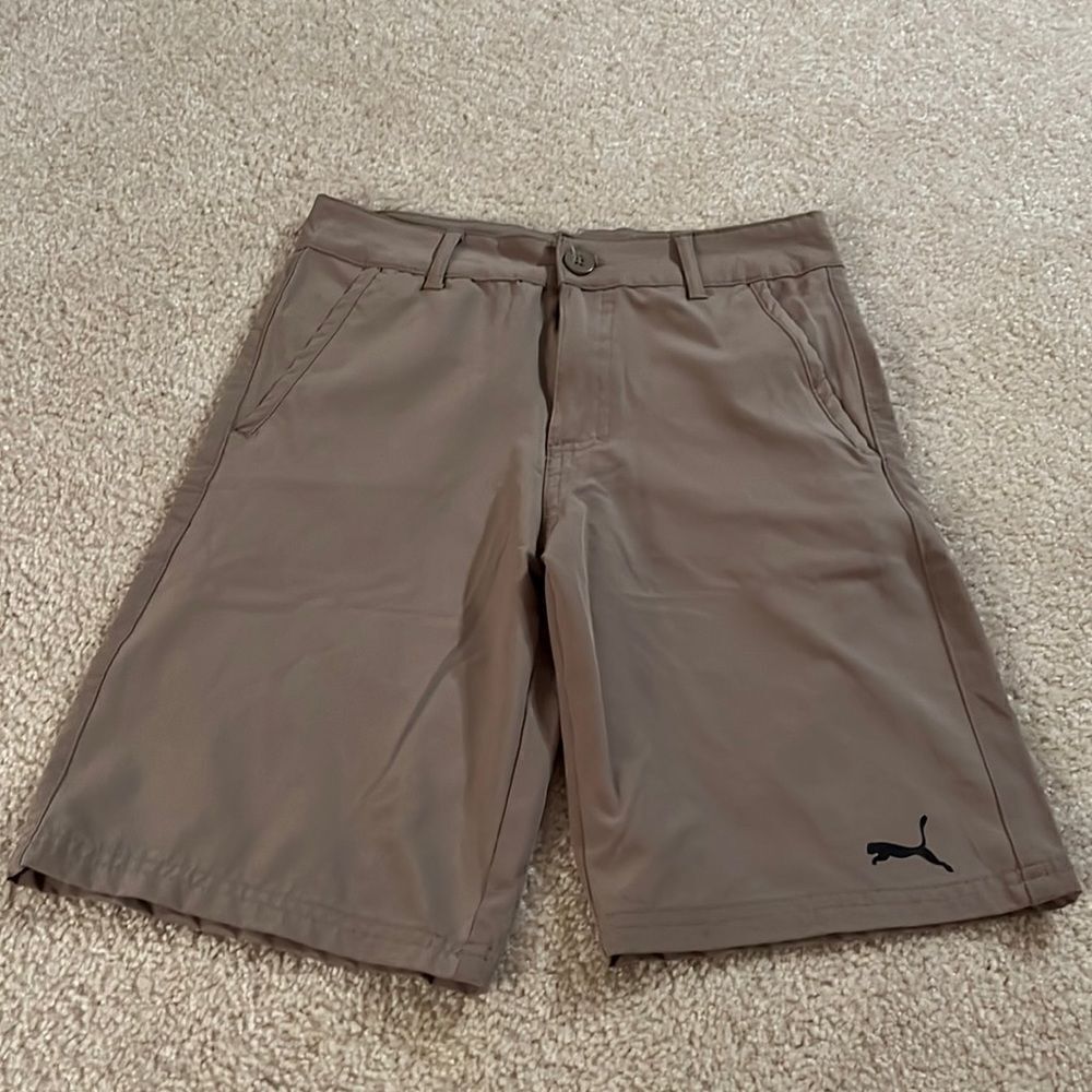 SIZE 10 BOYS PUMA DRESS SHORTS
